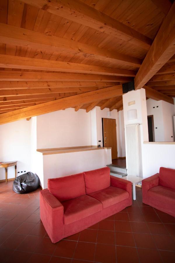 Iseolakerental - Casa Del Pescatore Riva di Solto