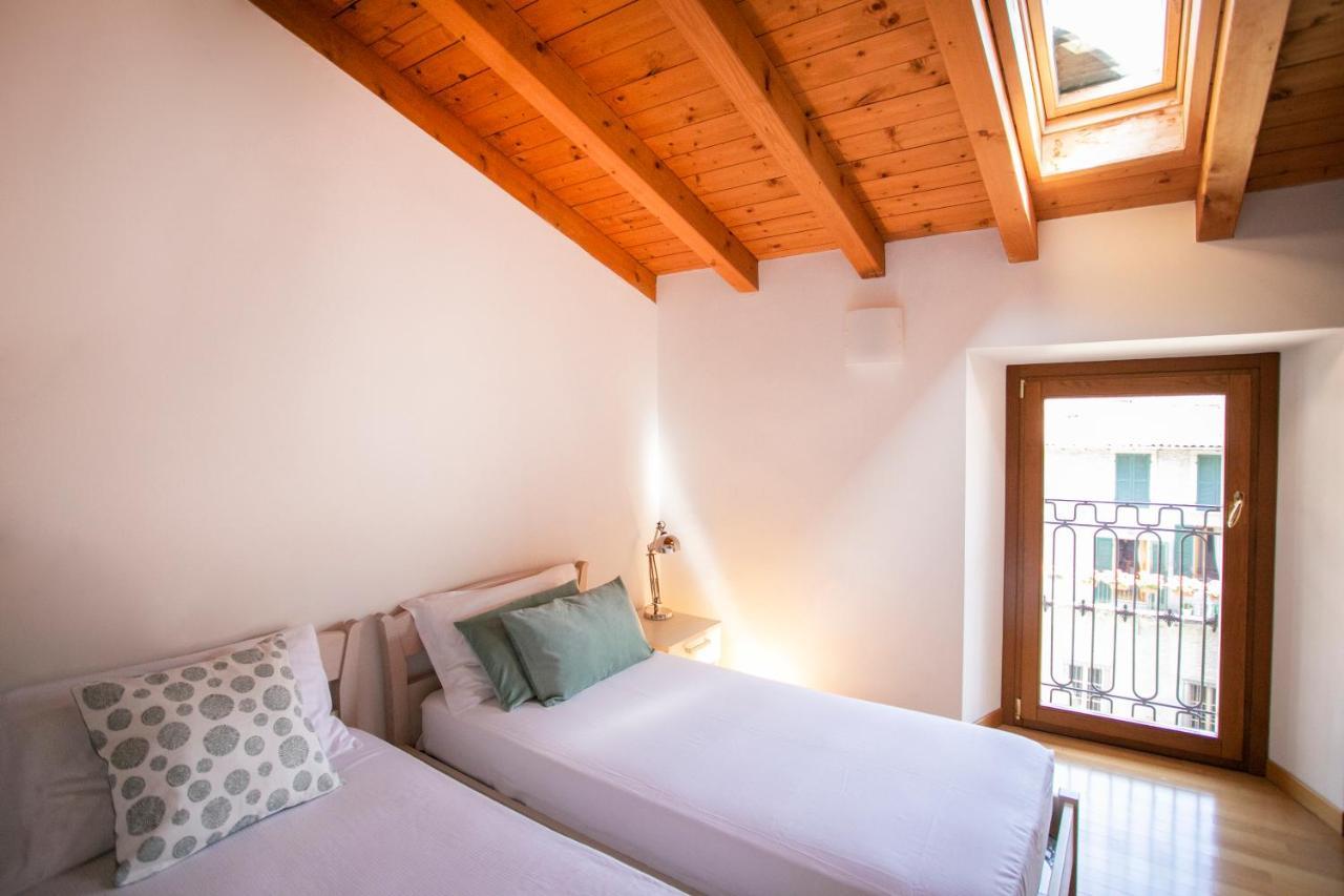 Iseolakerental - Casa Del Pescatore Appartement Riva di Solto